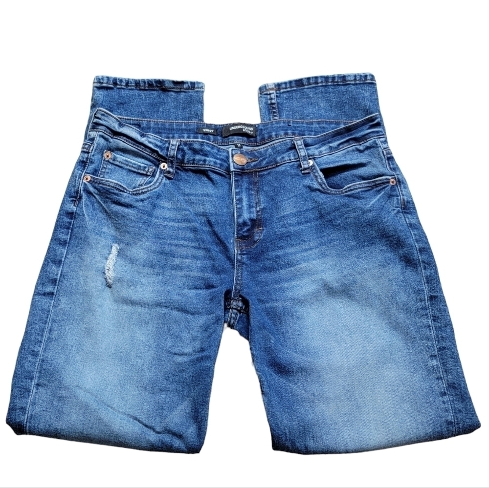 Underground Soul Size 11 Women's Capri Tomboy Cropped Distressed Jeans RN58539